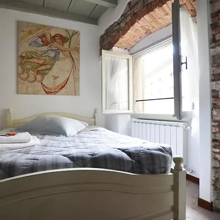La Torre House Gasthuis 2*